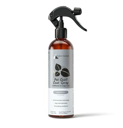 Natural pet spray for small dogs