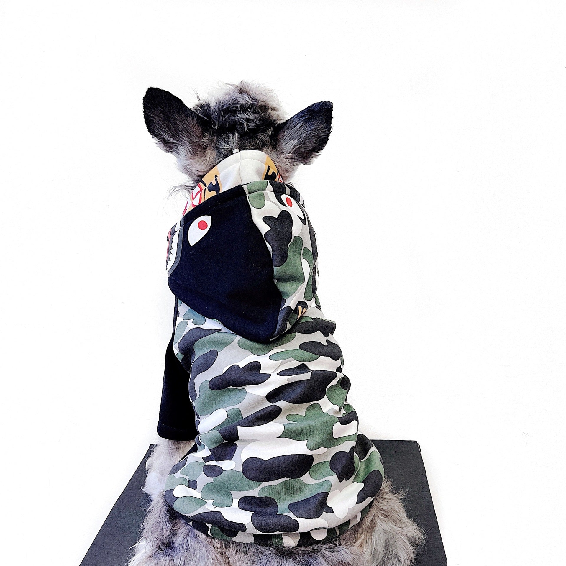 Stylish Camouflage Dog Sweater - Blend in with nature while staying warm in this hoodie
