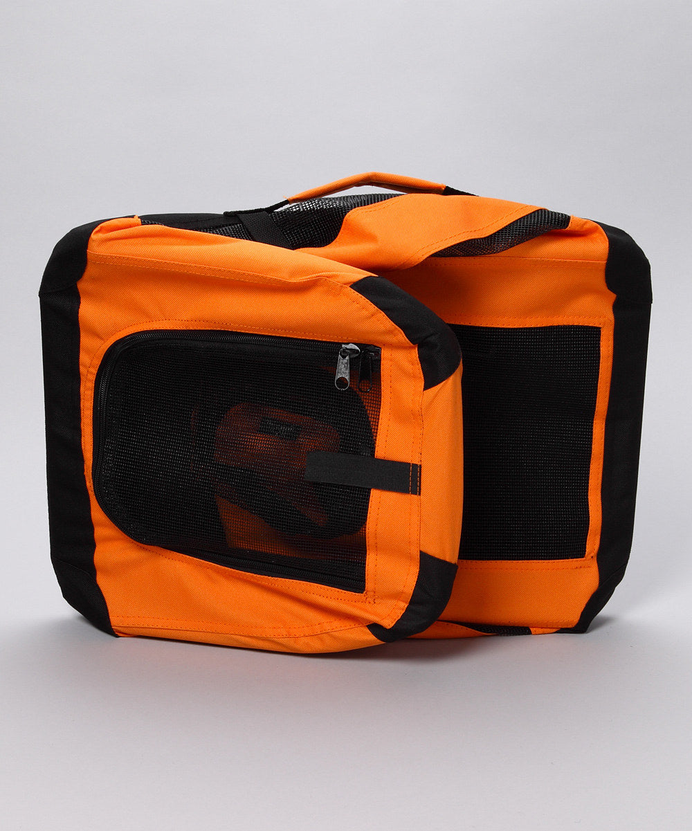 Collapsable travel crate for dogs, Pickering, Ontario, Canada.