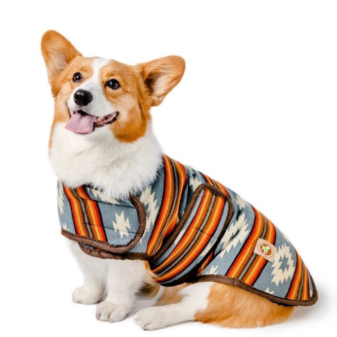 Comfortable dog clothing shipping within Canada and the USA!