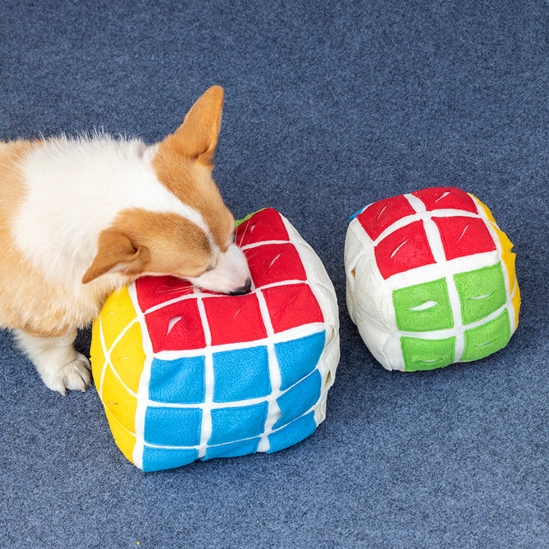 Pet Sniffing Toy with Rubik's Cube Design - Entertain Your Furry Friend